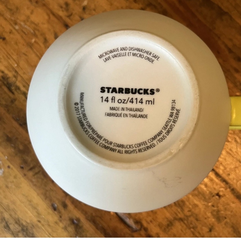 Starbucks collectible 2017 wink coffee mug
With yellow handle -14 ounce - Picture 2 of 3